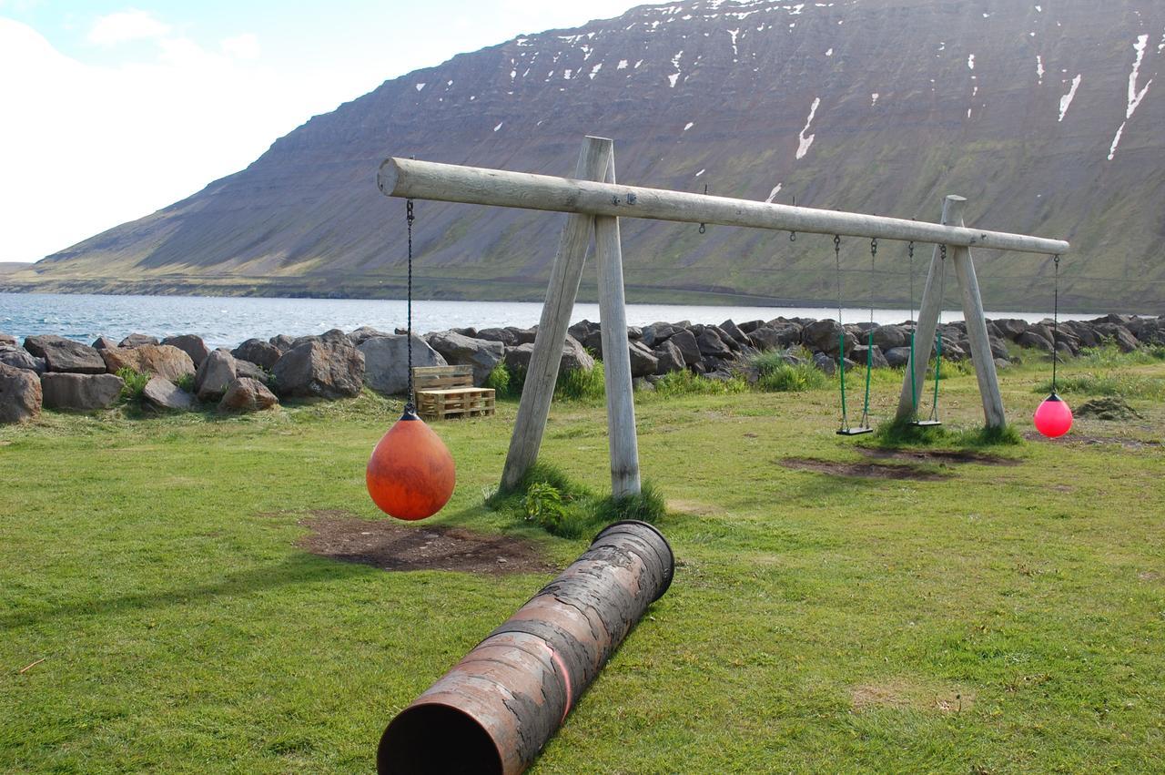 Mánagisting Guesthouse Ísafjörður Extérieur photo