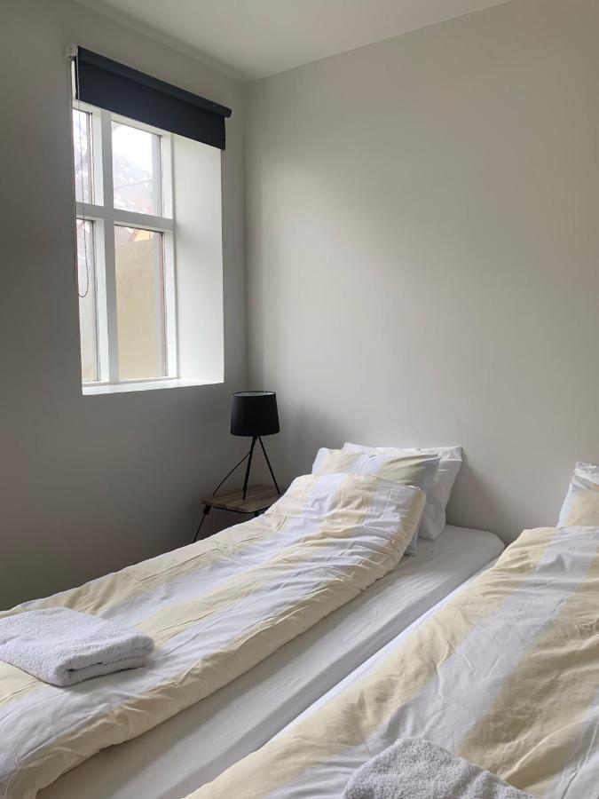 Mánagisting Guesthouse Ísafjörður Extérieur photo